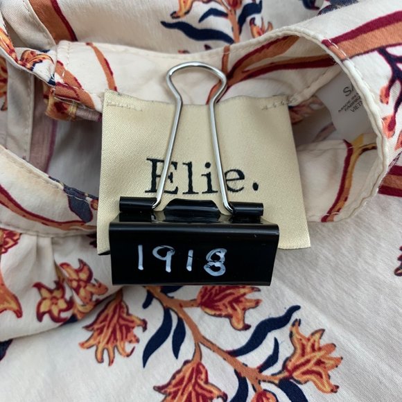 Elie Tahari SZ Small Multicolor Blouse Short Flutter Sleeve Paisley Floral Top - Picture 7 of 7